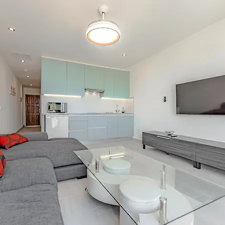 Appartement Recently Renovated Seaviews Paradise Court
